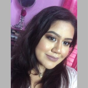 Meet your Posher, Jasmine